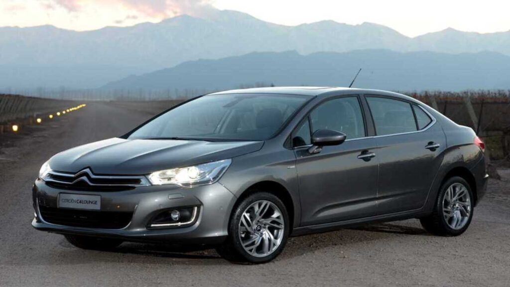 Os carros turbo usados mais baratos do Brasil em 2025