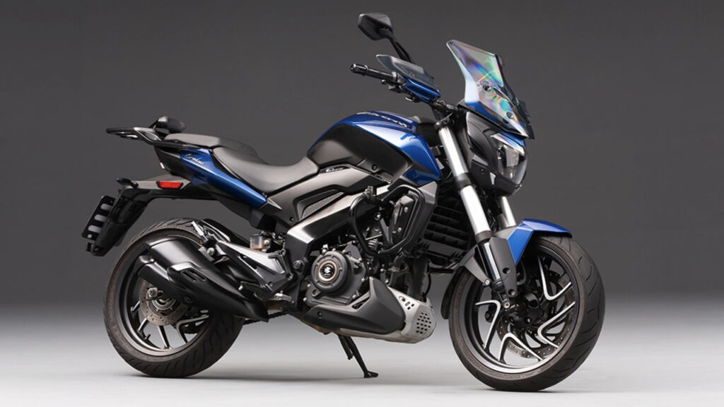 Motor potente, pacote completo e ótimo preço colocam a Dominar 400 entre as melhores escolhas do mercado