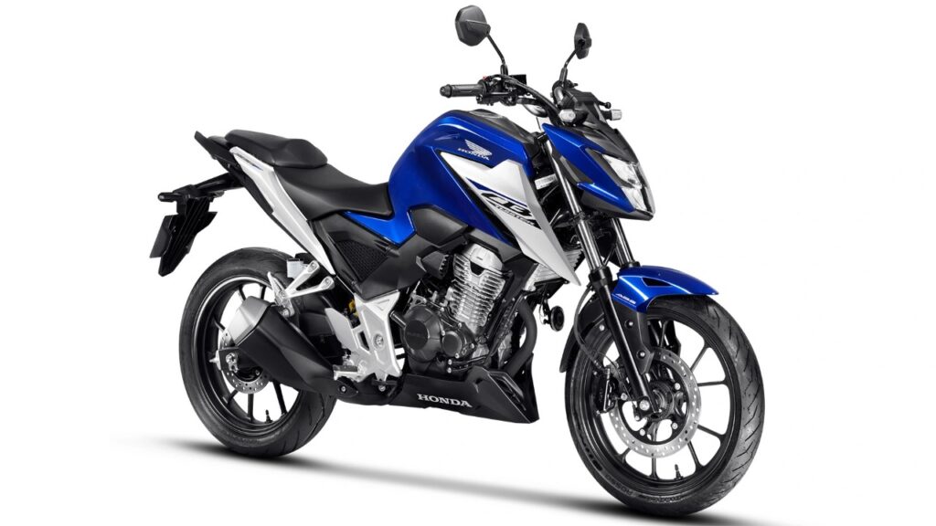 Honda CB 300F Twister 2026 se consolida como a naked média mais equilibrada do Brasil