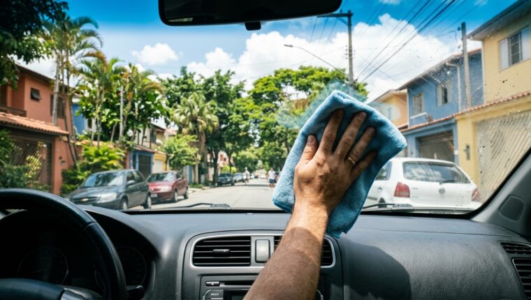 Limpeza interna do carro em apenas 15 minutos por semana